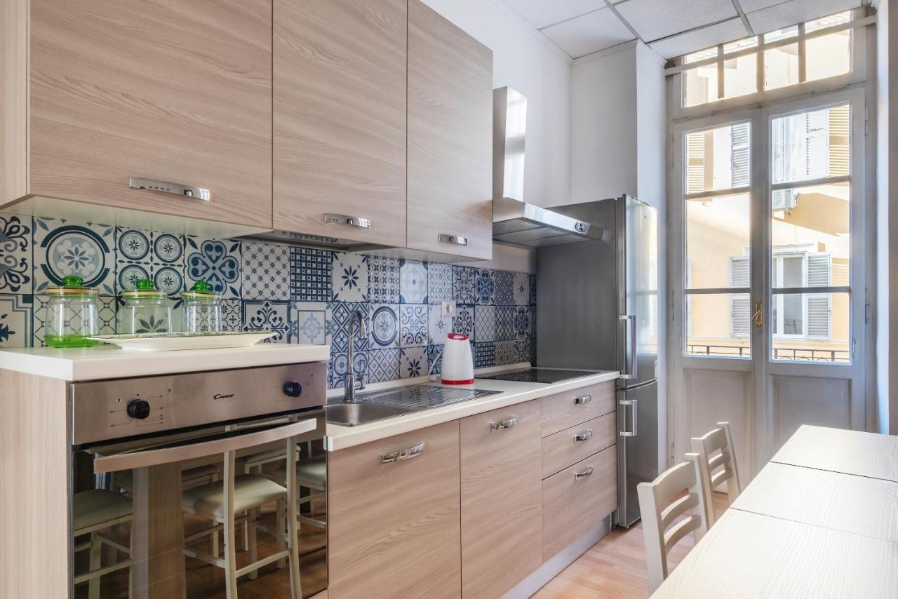 Residence Borgognoni Apartments Rome Luaran gambar