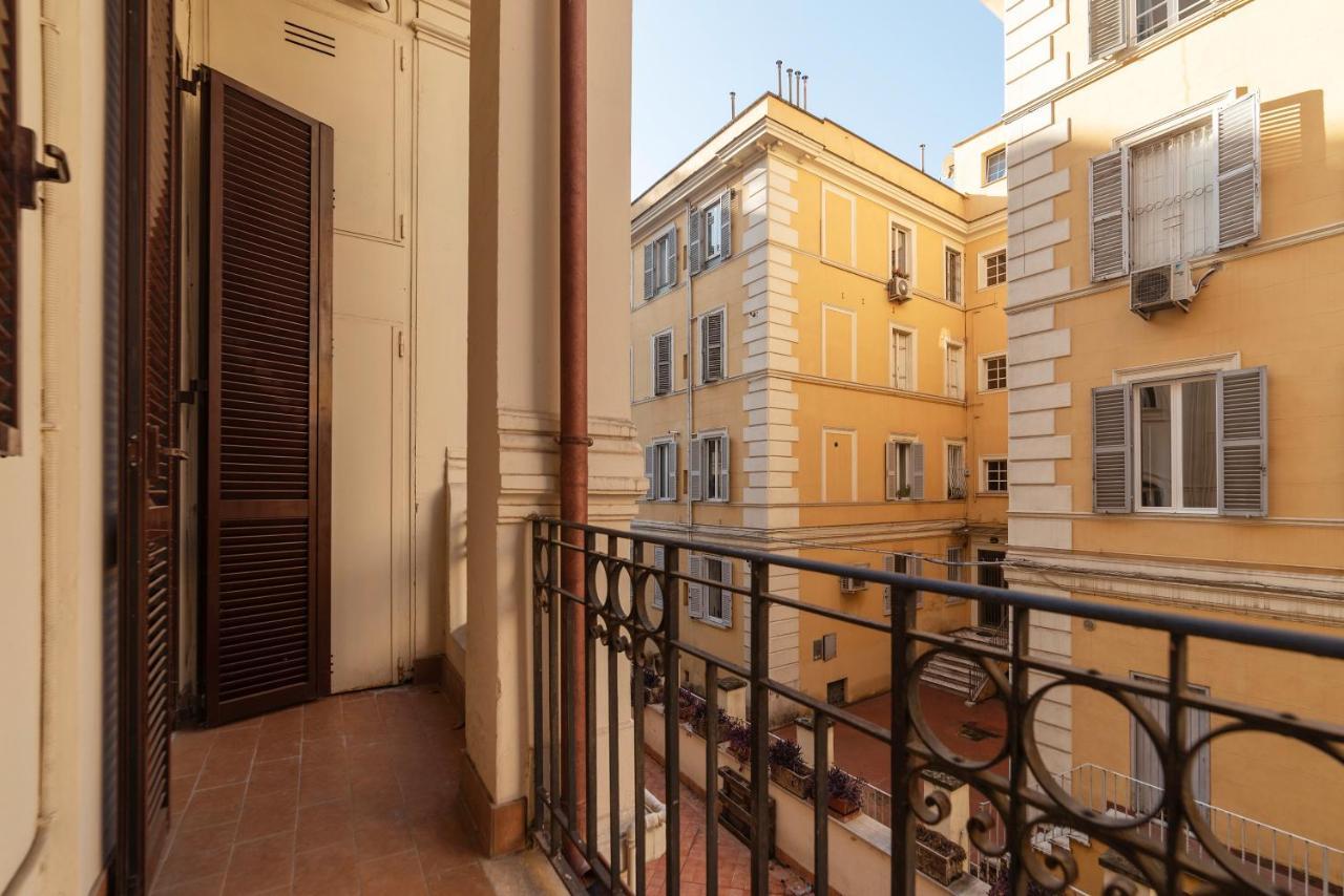 Residence Borgognoni Apartments Rome Luaran gambar