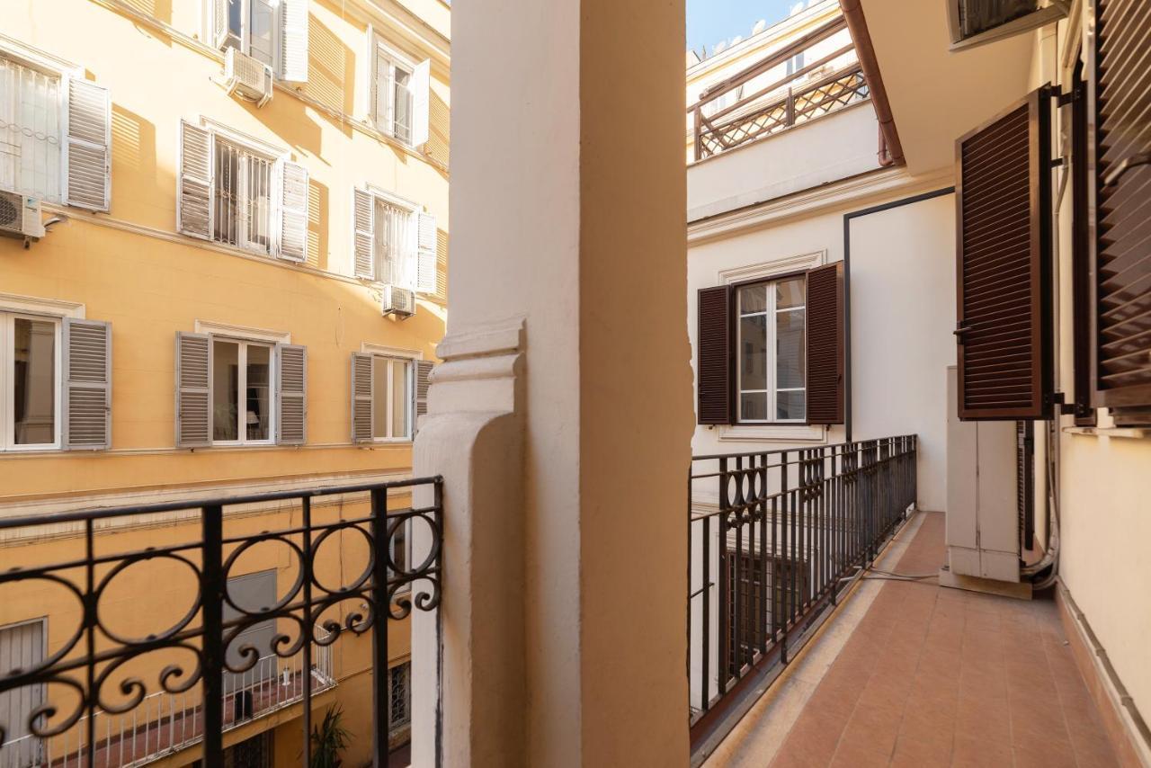 Residence Borgognoni Apartments Rome Luaran gambar