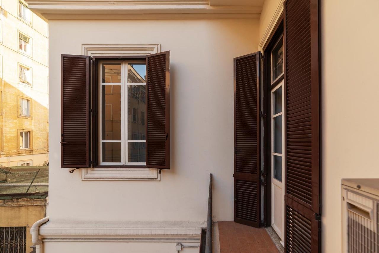 Residence Borgognoni Apartments Rome Luaran gambar