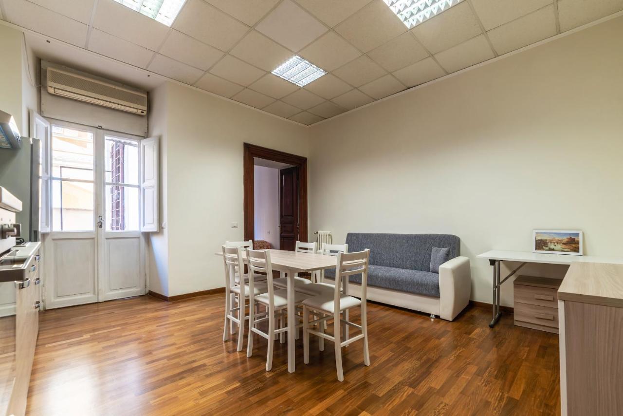 Residence Borgognoni Apartments Rome Luaran gambar