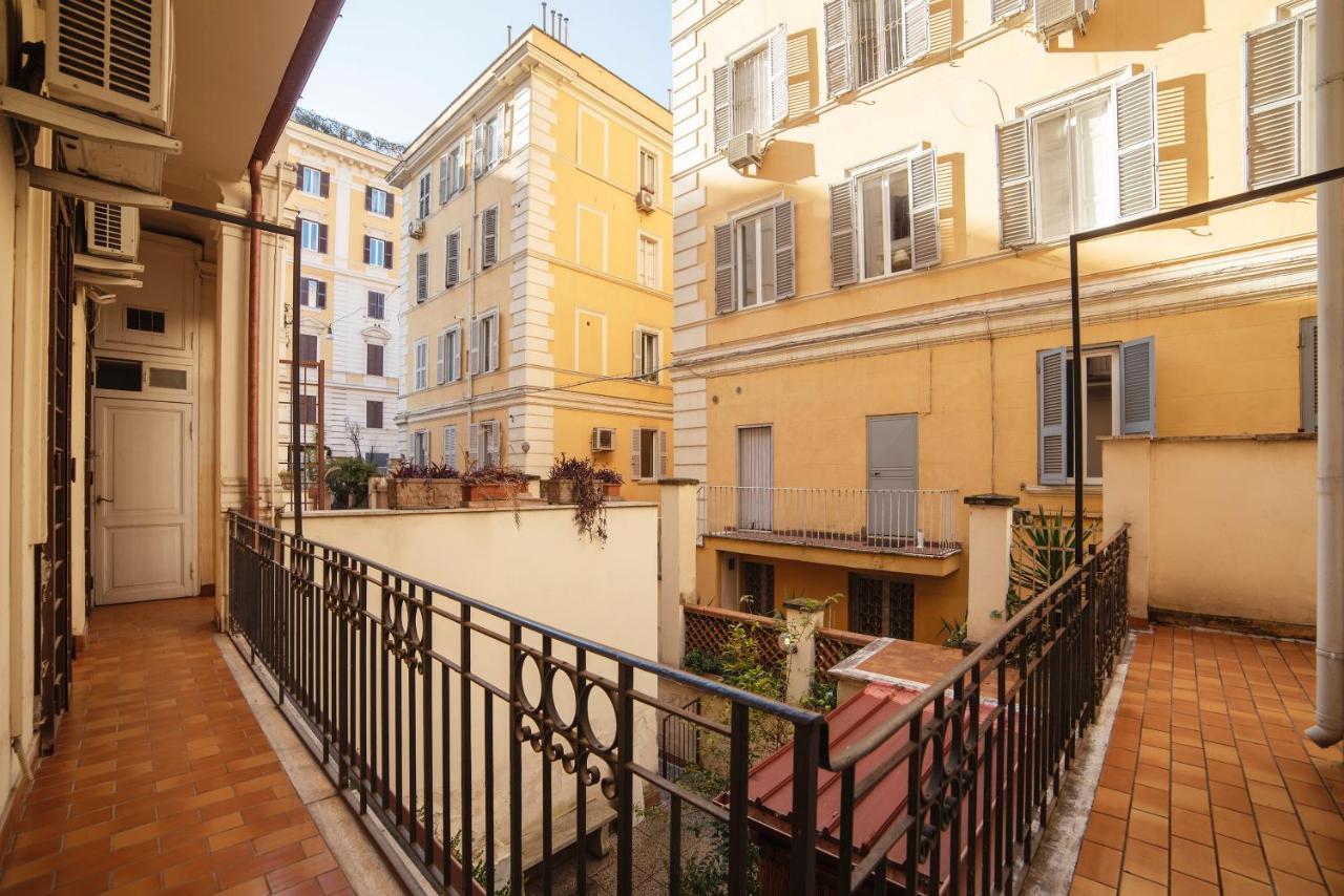 Residence Borgognoni Apartments Rome Luaran gambar