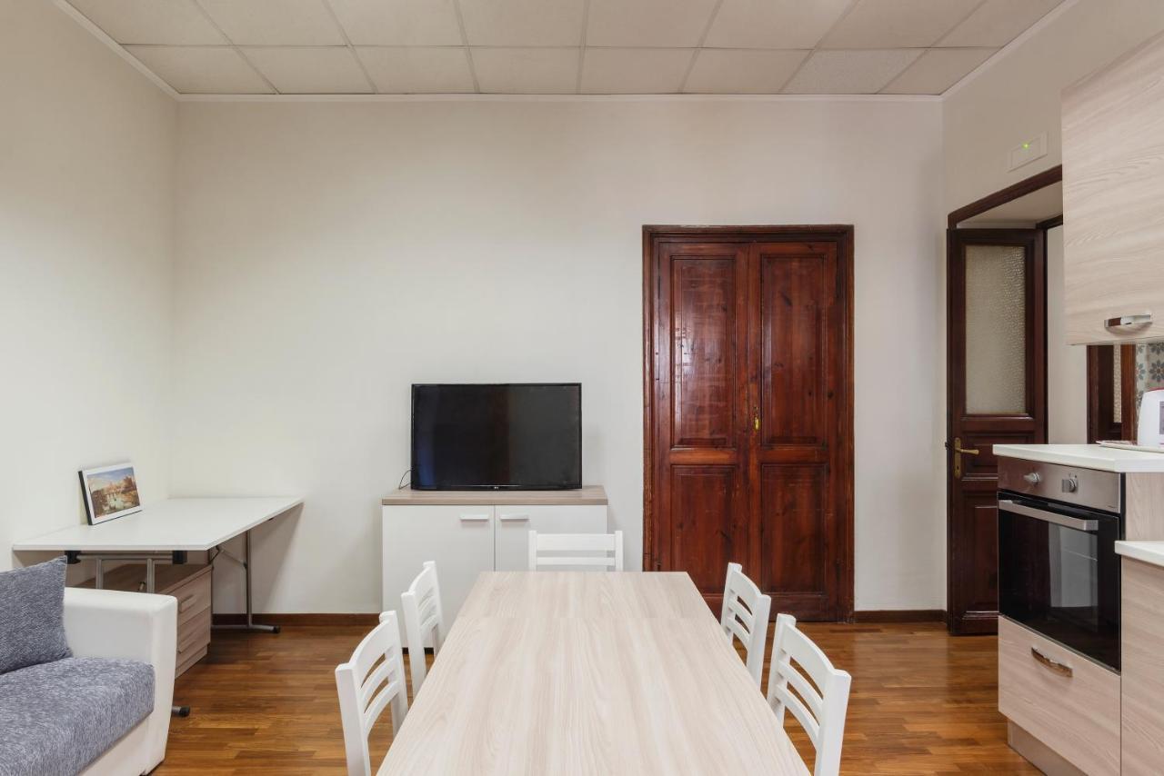 Residence Borgognoni Apartments Rome Luaran gambar