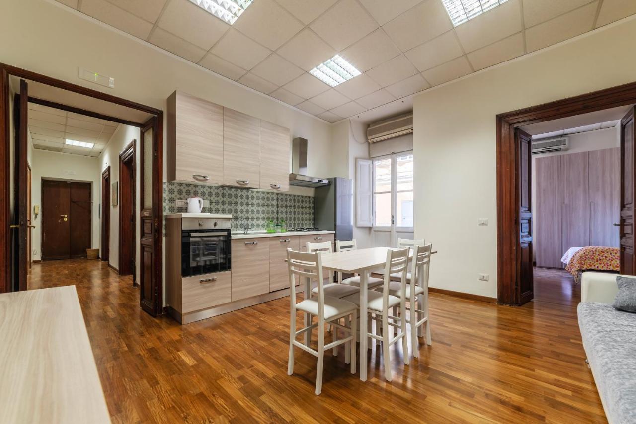 Residence Borgognoni Apartments Rome Luaran gambar
